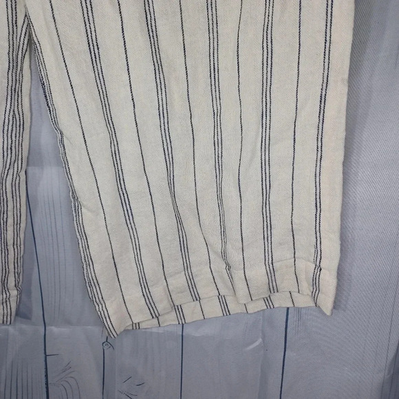 Chaps cropped striped pants - Picture 4 of 10